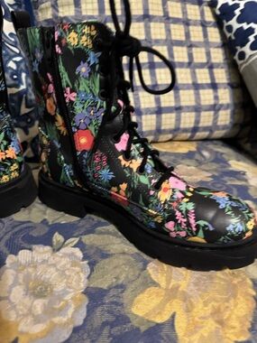 Floral Combat Lace-Up Boots - Black Multi
